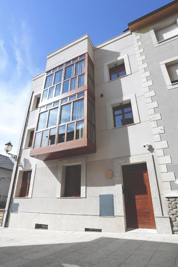Azotea Suites 蓬费拉达 外观 照片